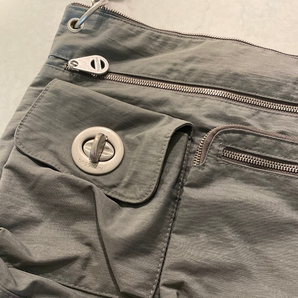 BAGGALLINI Crossbody Shoulder Messenger Bag - Picture 2 of 7